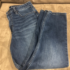 Riders by Lee Capri Mid Rise Capri Women's‎ 10M